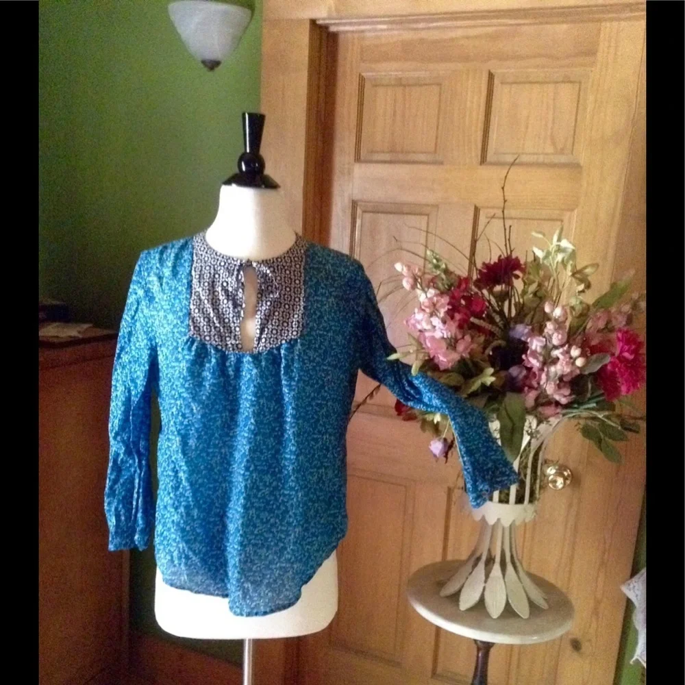 ⭐️J. Crew boho top⭐️